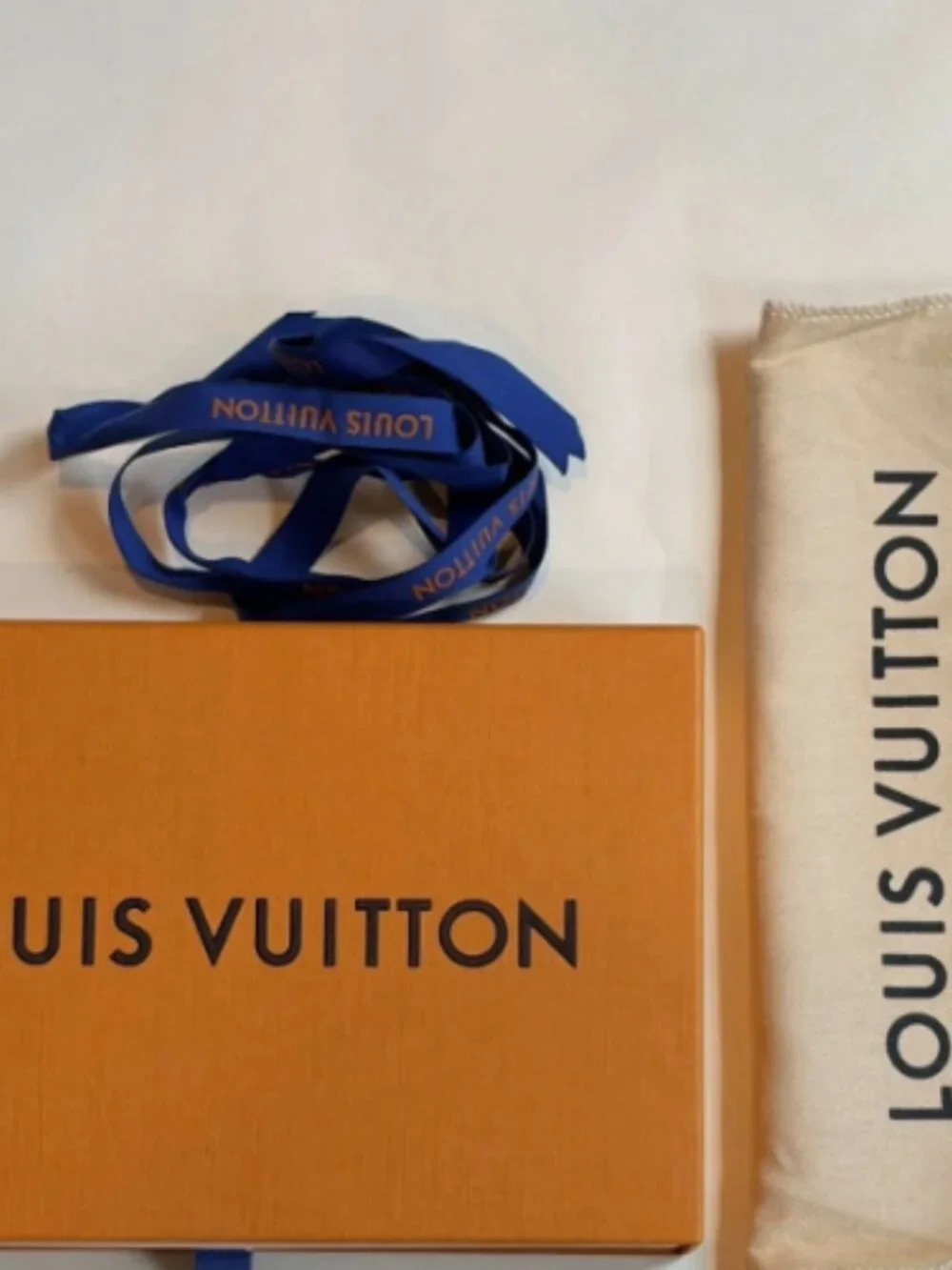 Louis Vuitton Sarah Continental Wallet